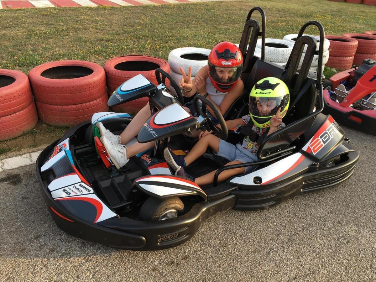 La Villa Del Karting El Teso Exterior foto